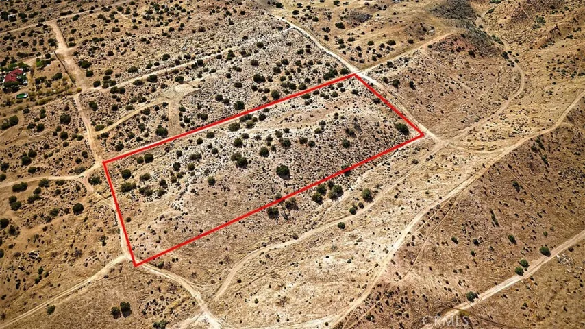 25200 Mountain View Road, Apple Valley, California 92308