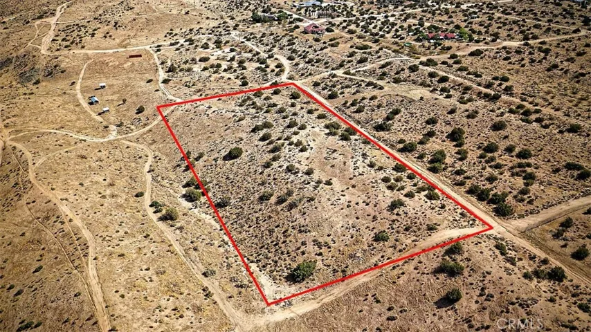 25200 Mountain View Road, Apple Valley, California 92308