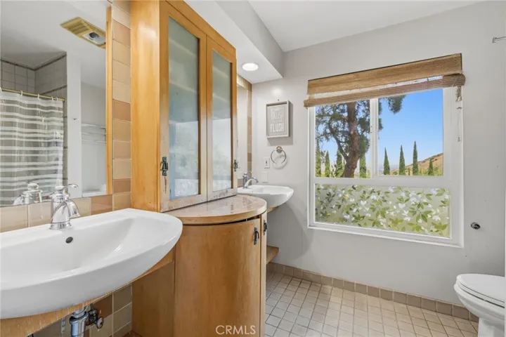 Bathroom #2