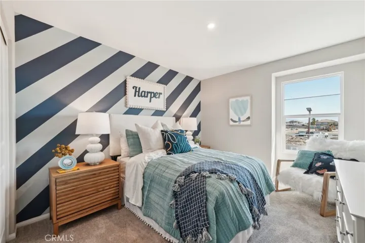 MODEL HOME