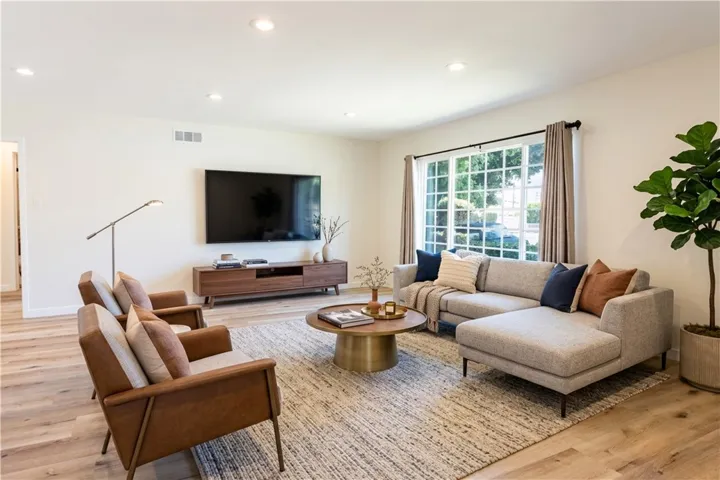 Virtual staging
