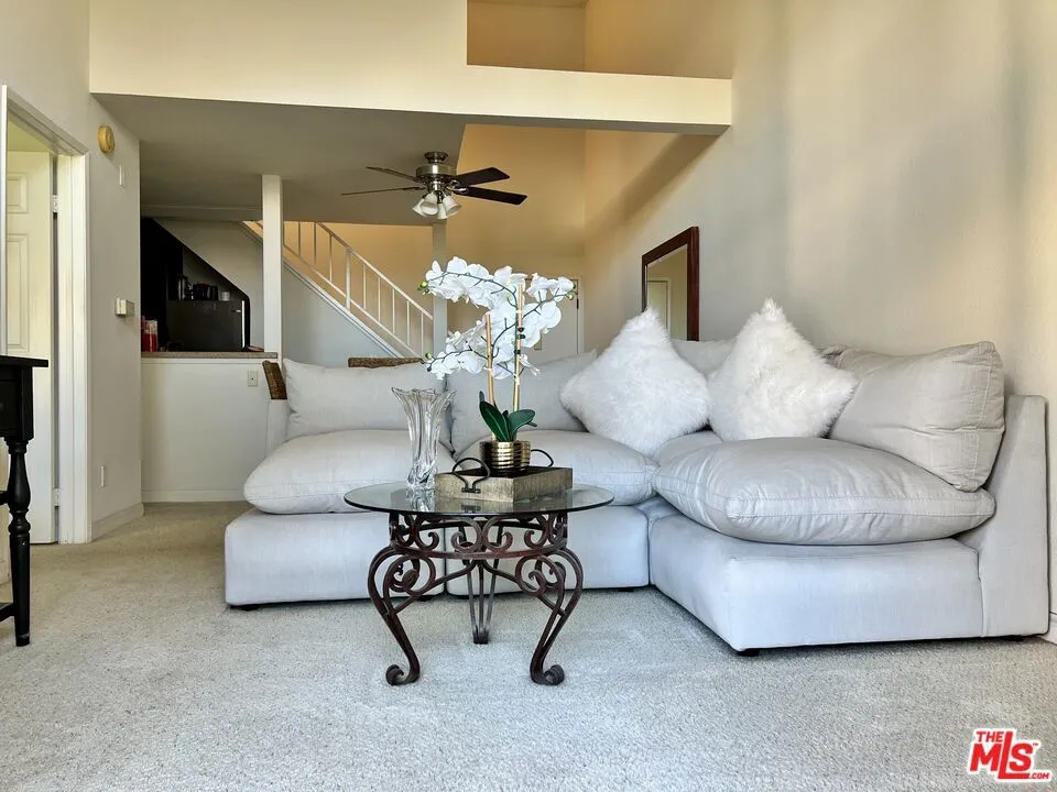 5535 Canoga Avenue 319, Woodland Hills, California 91367 — photo 5