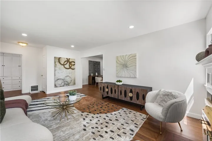 5522 Norwalk, Whittier, California 90601