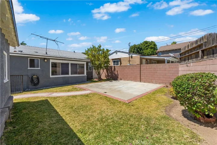 5522 Norwalk, Whittier, California 90601