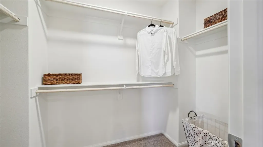 MODEL HOME