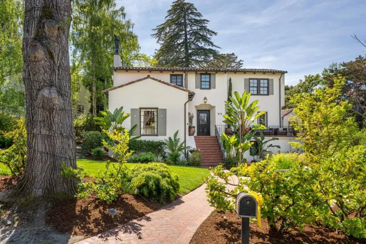 973 Baileyana Road, Hillsborough, California 94010