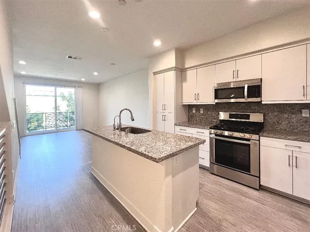 9040 Garvey 3, Rosemead, California 91770