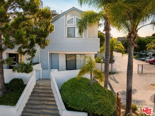 15111 Freeman Avenue 1, Lawndale, California 90260