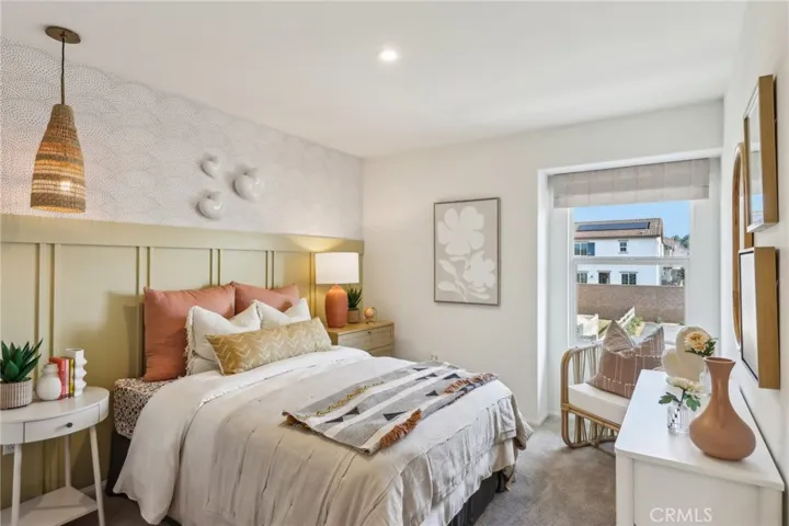 MODEL HOME