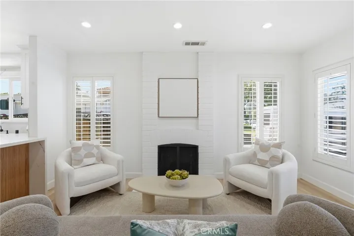4532 Graywood Avenue, Long Beach, California 90808