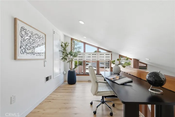 4532 Graywood Avenue, Long Beach, California 90808