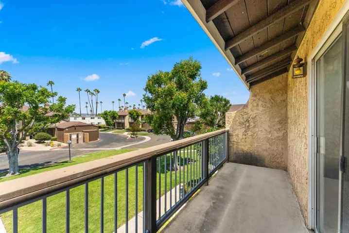 988 E Main St E, El Cajon, California 92021