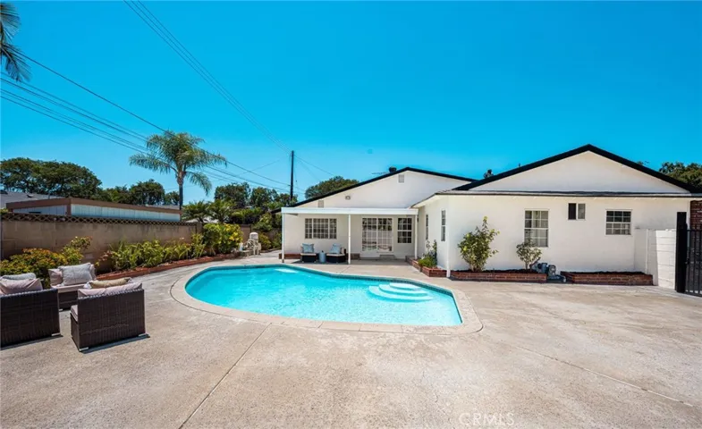 3118 W Aliso Pl W, Anaheim, California 92804