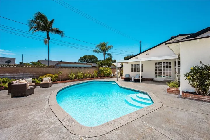 3118 W Aliso Pl W, Anaheim, California 92804