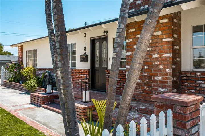 3118 W Aliso Pl W, Anaheim, California 92804