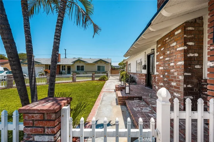 3118 W Aliso Pl W, Anaheim, California 92804