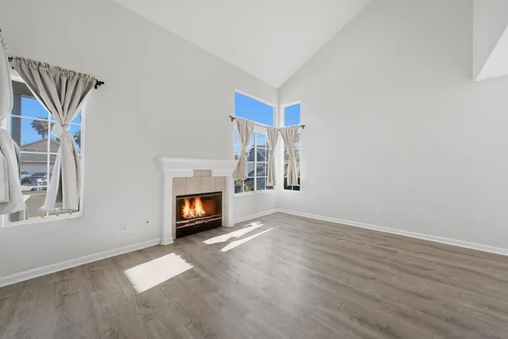 4883 Jarrett, San Diego, California 92113