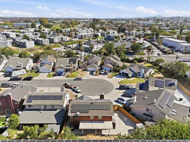 4883 Jarrett, San Diego, California 92113