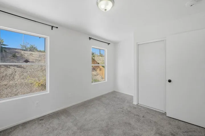 4883 Jarrett, San Diego, California 92113