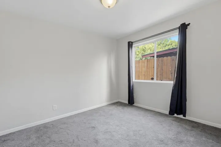 4883 Jarrett, San Diego, California 92113