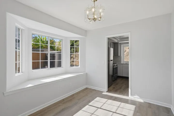 4883 Jarrett, San Diego, California 92113