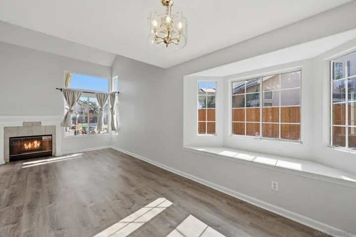 4883 Jarrett, San Diego, California 92113