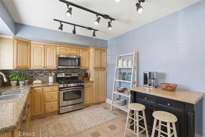 Kitchen - Staged