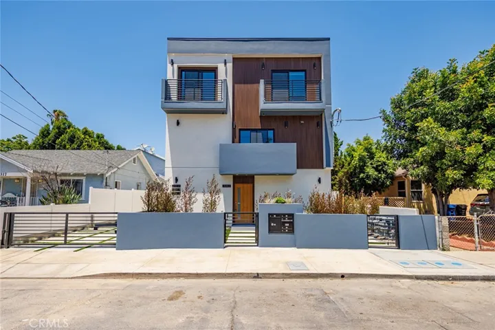 11313 Collins Street 11313-1, North Hollywood, California 91601