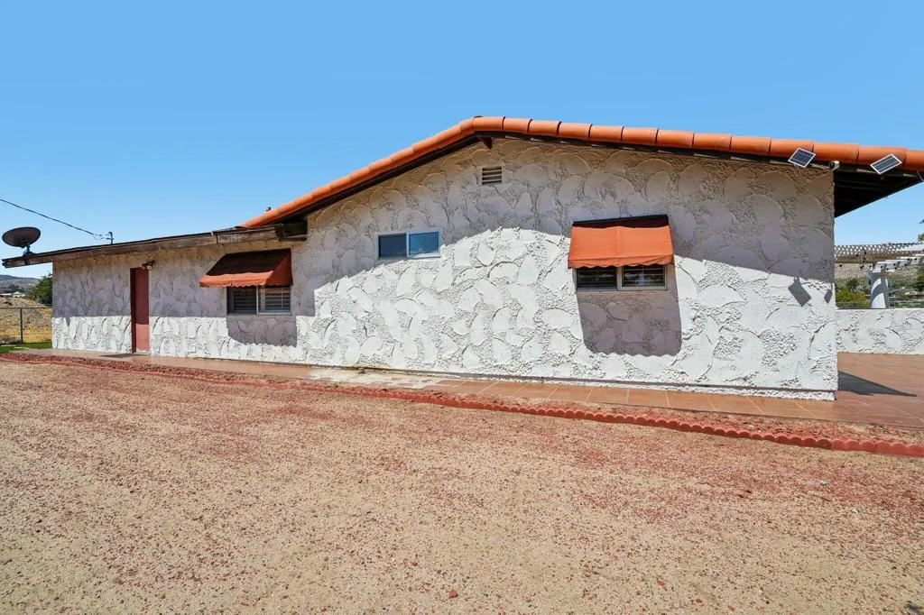 29-web-or-mls-Warren Vista Ave-S1706-029