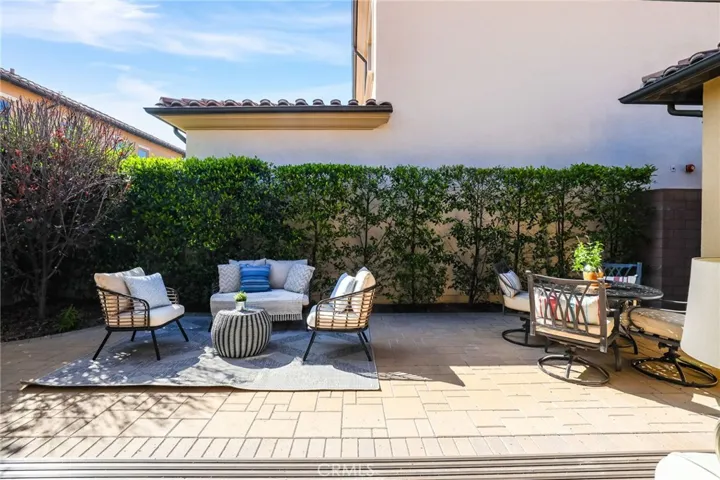 130 Donati, Irvine, California 92602