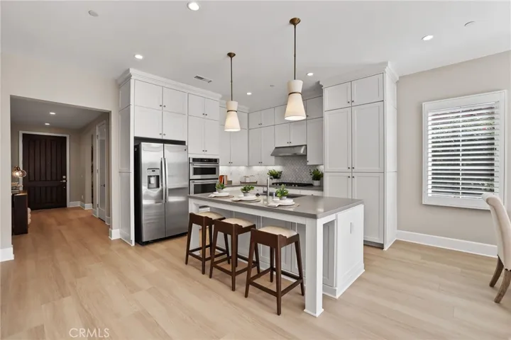 130 Donati, Irvine, California 92602