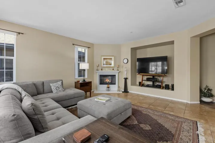 2990 Burnet Drive, Escondido, California 92027