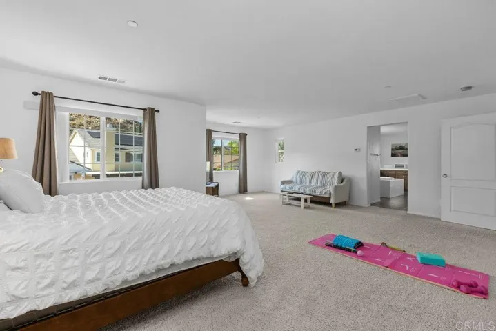 2990 Burnet Drive, Escondido, California 92027