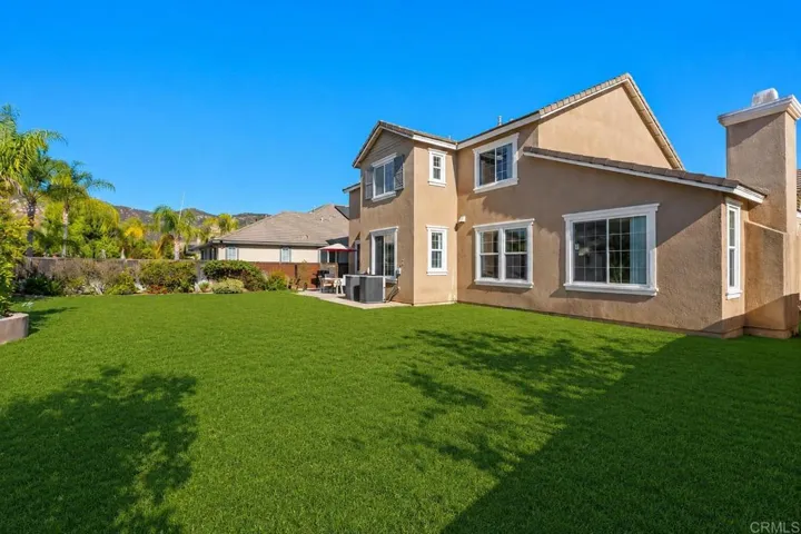 2990 Burnet Drive, Escondido, California 92027