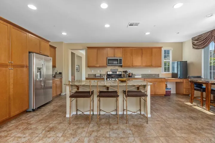 2990 Burnet Drive, Escondido, California 92027