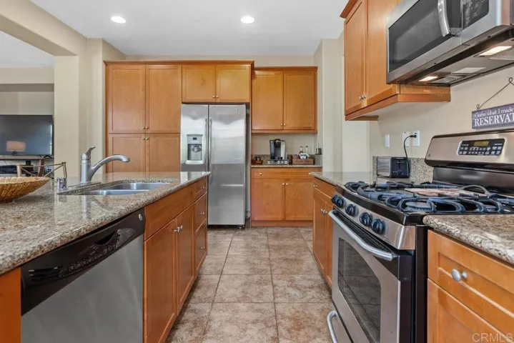 2990 Burnet Drive, Escondido, California 92027