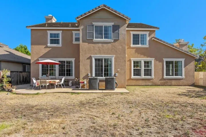 2990 Burnet Drive, Escondido, California 92027