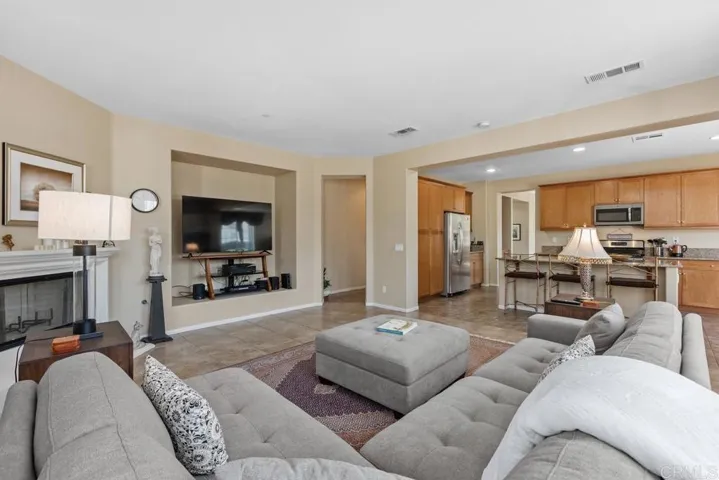 2990 Burnet Drive, Escondido, California 92027