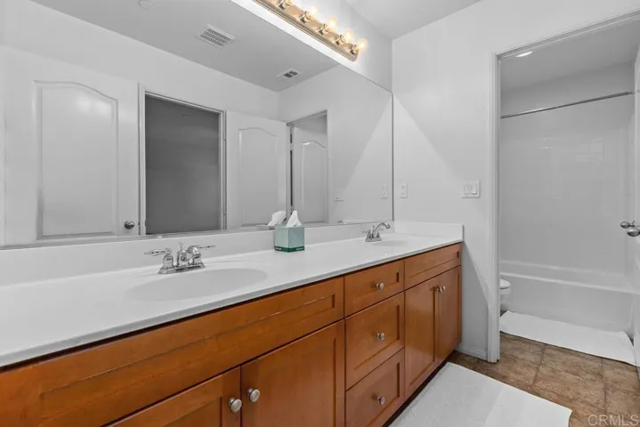 2990 Burnet Drive, Escondido, California 92027