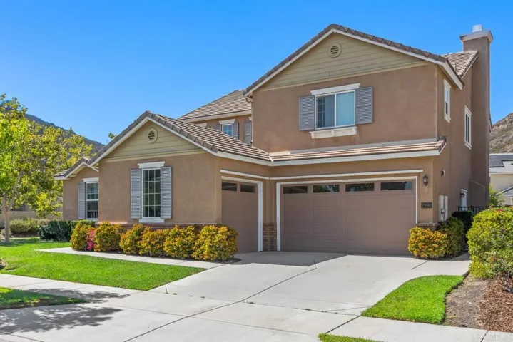 2990 Burnet Drive, Escondido, California 92027