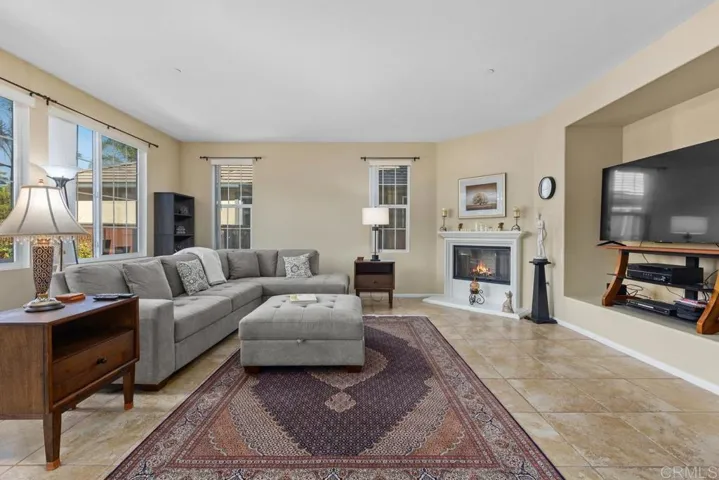 2990 Burnet Drive, Escondido, California 92027
