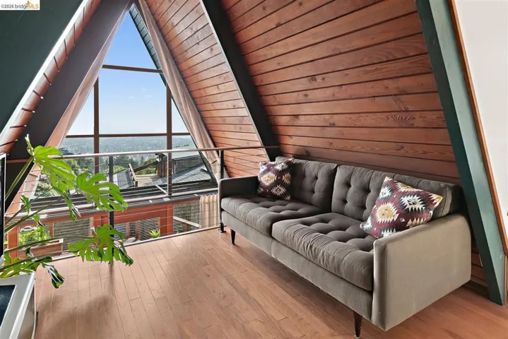 1357 Glendale Ave, Berkeley, California 94708