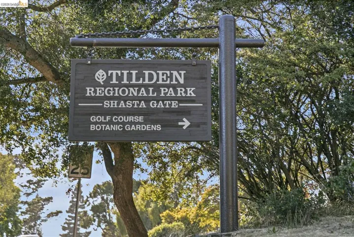 1357 Glendale Ave, Berkeley, California 94708