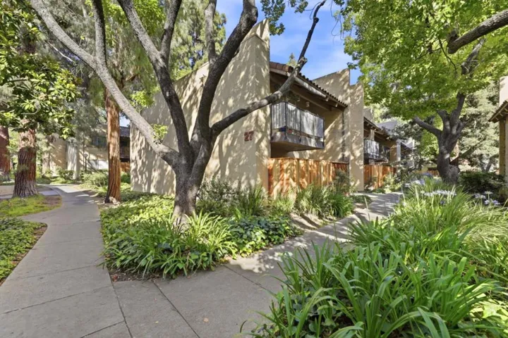 259 N Capitol Avenue 122, San Jose, California 95127