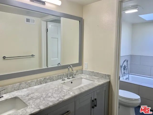 12412 Texas Avenue 302, Los Angeles, California 90025