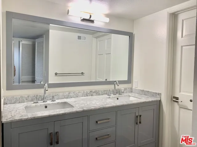 12412 Texas Avenue 302, Los Angeles, California 90025