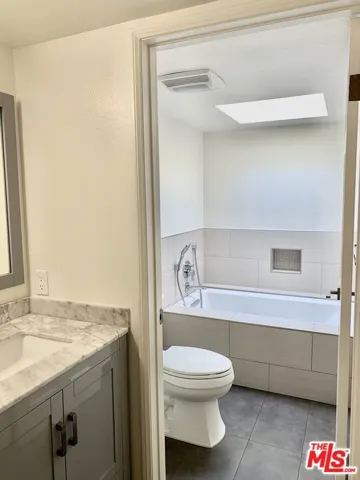 12412 Texas Avenue 302, Los Angeles, California 90025
