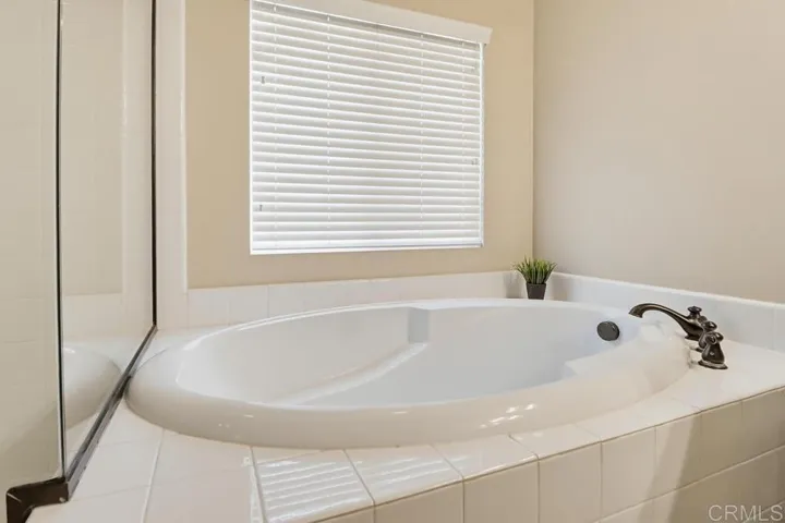 Primary En-Suite