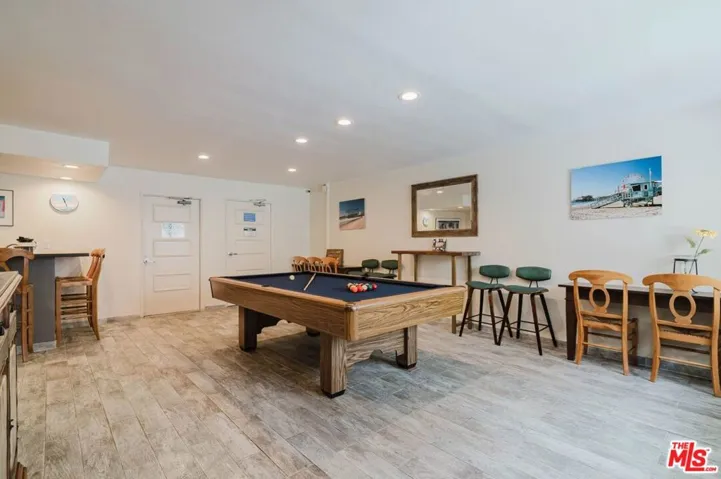 2721 2nd Street 111, Santa Monica, California 90405