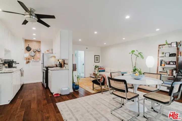 2721 2nd Street 111, Santa Monica, California 90405